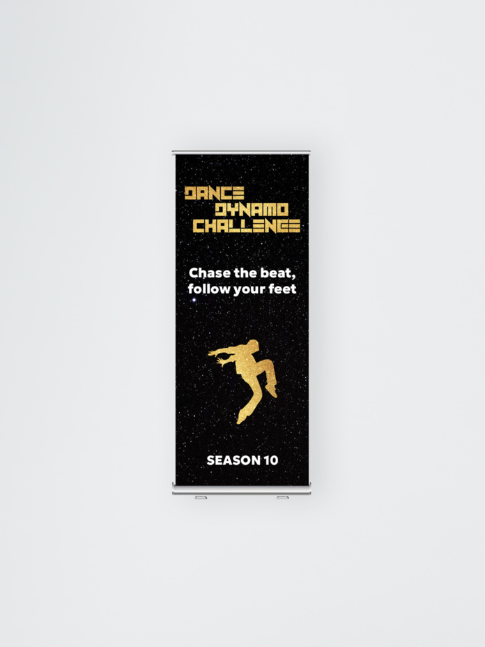 Premium Retractable Banner - 33.5" x 79", Standard base Thumbnail